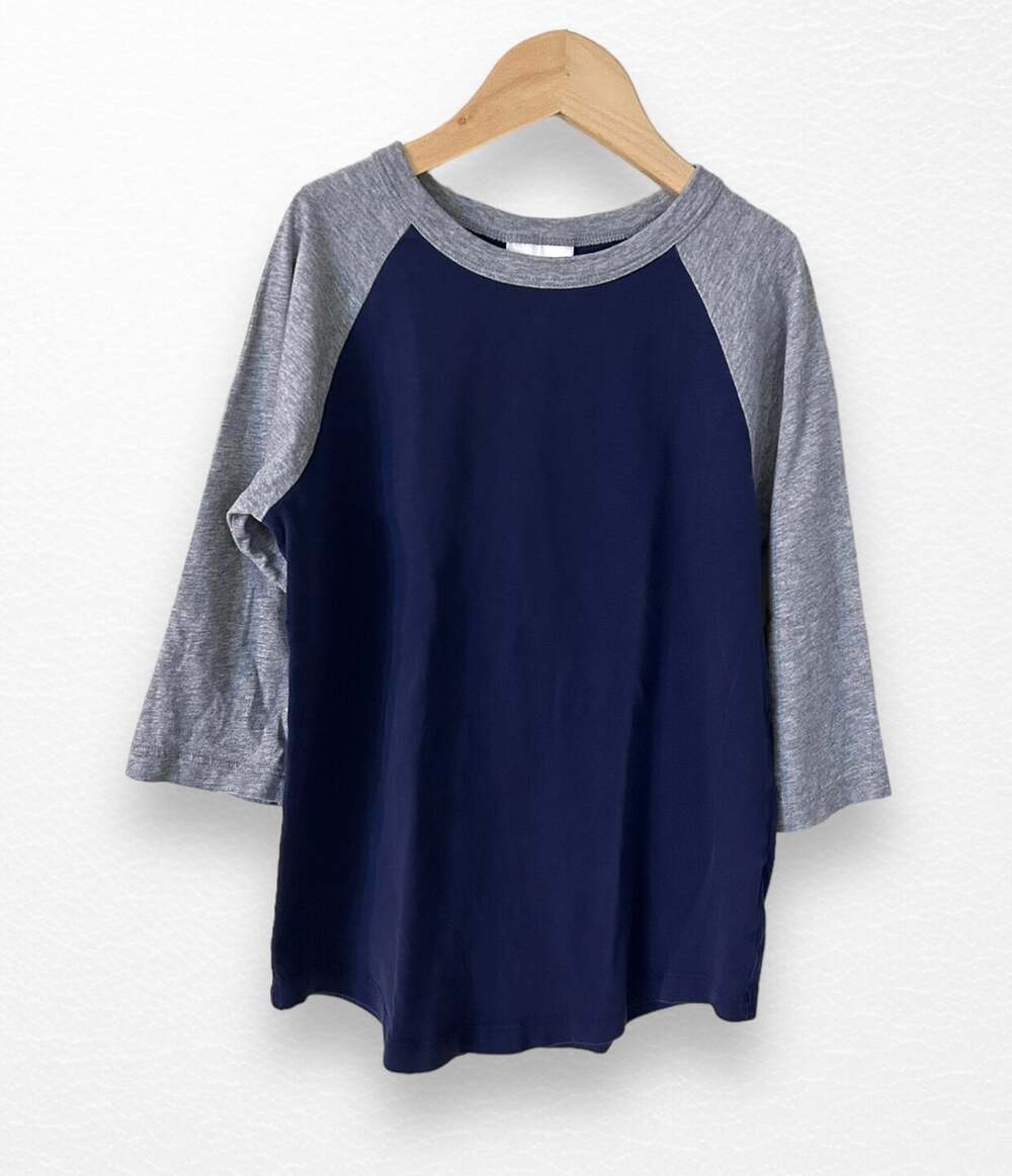Hanna Andersson Raglan Shirt, Size 8